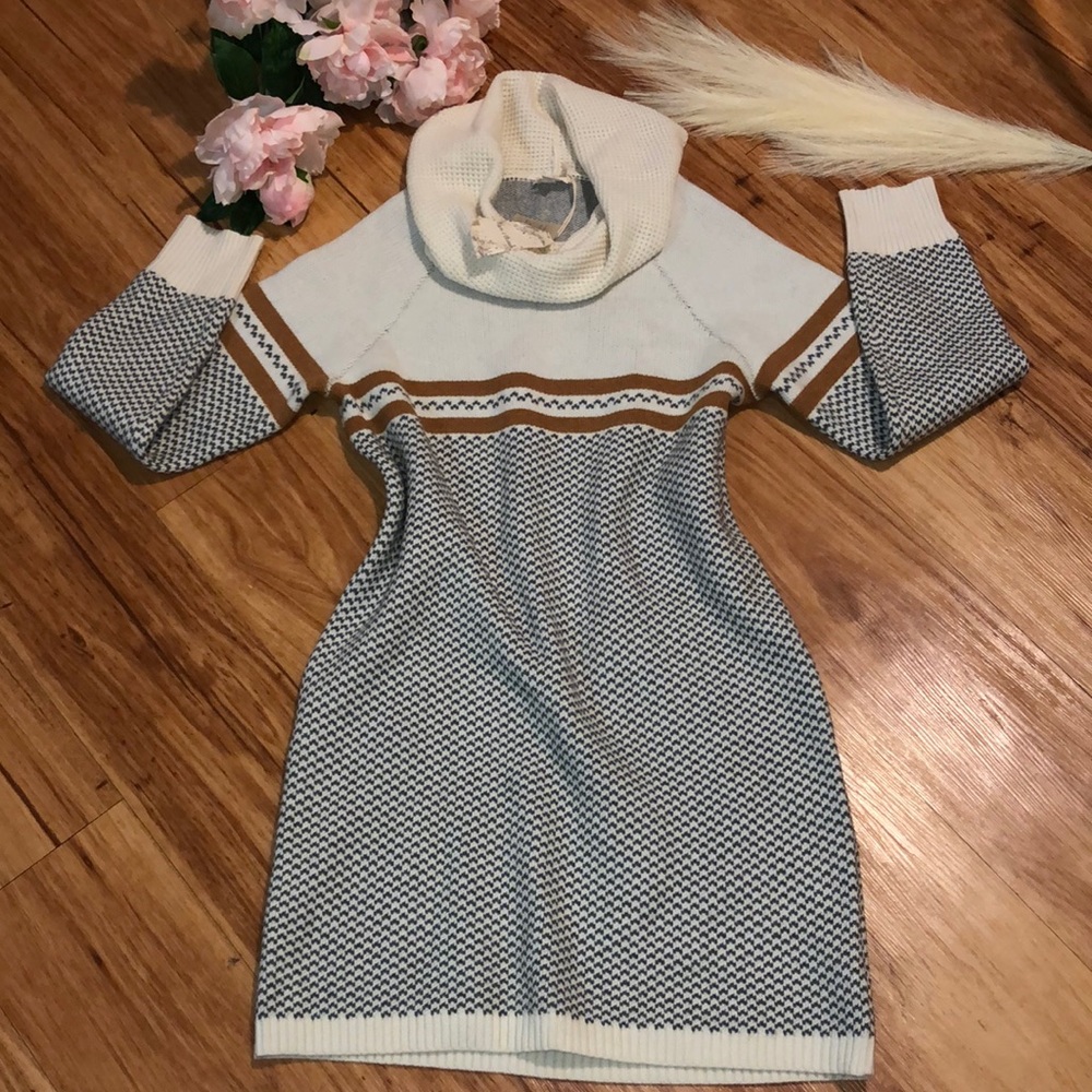 Hem & Thread sweater dress by Anthropology NWT